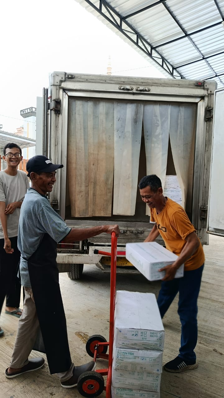 Mobil Pengiriman Thermo